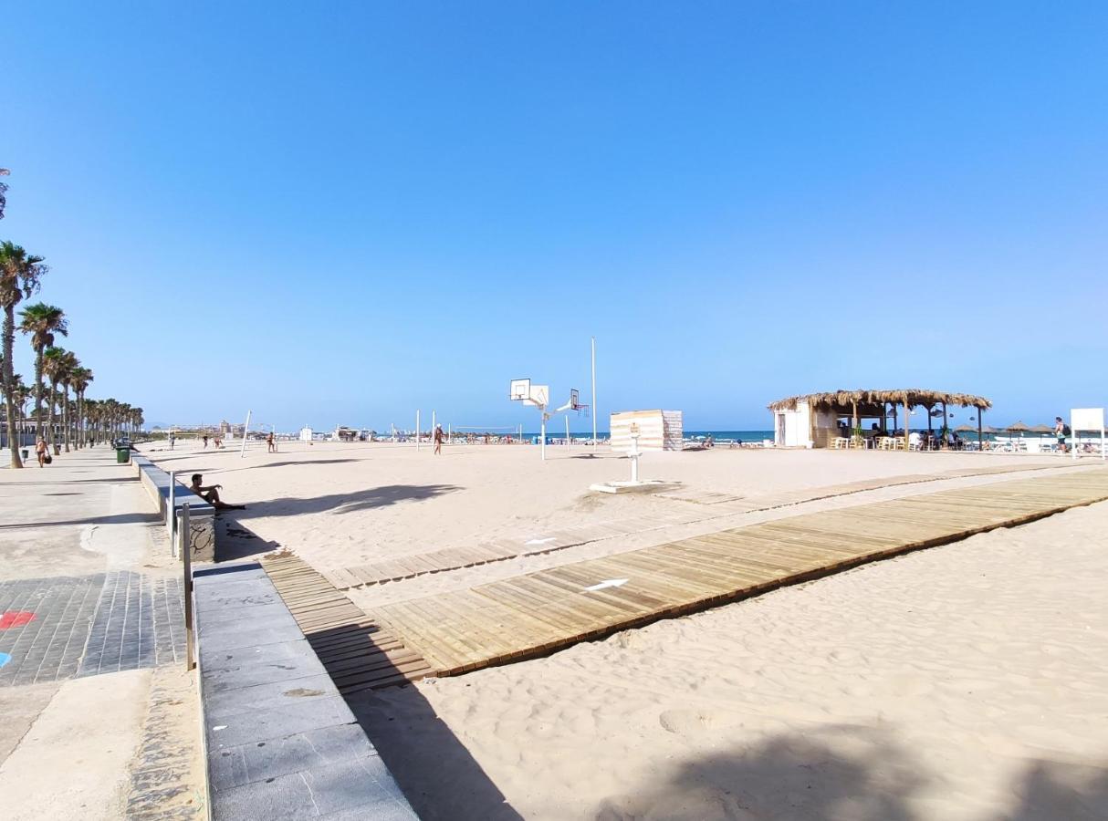 Apartamento Playa Valencia Exterior foto